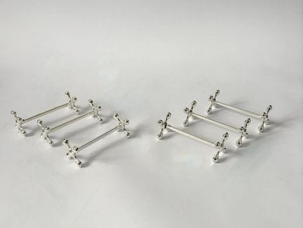 MODERNE KUNST
6er-Set Messerhalter aus versilberte