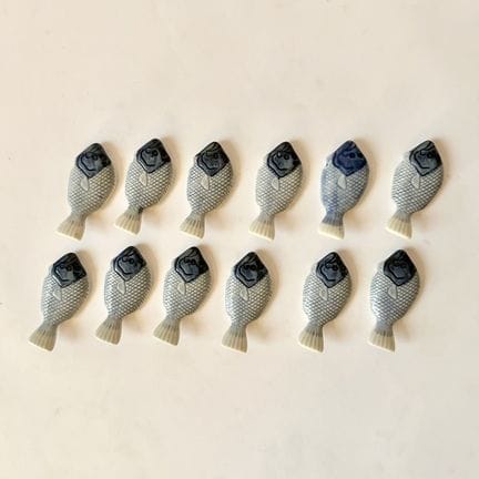 MODERNE ASIATISCHE KUNST
12er-Set blau-weiße Keram
