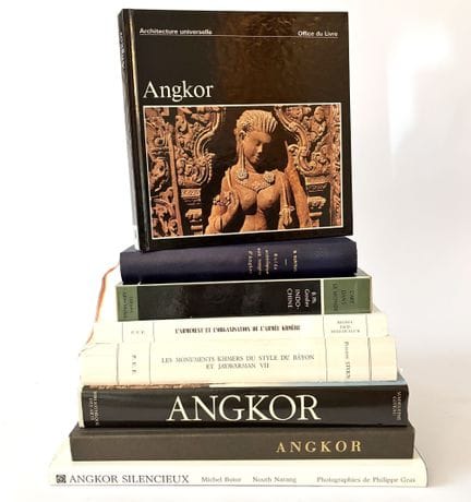 ARTES - CAMBOYA, incluido ANGKOR
Colección de 8 ob