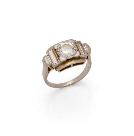 ANELLO ART DÉCO in platino (850/1000) impreziosito