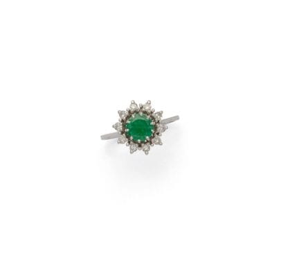 MARGUERITE-RING aus 18 Karat Weißgold (750/1000) m