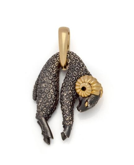 CARTIER
CIONDOLO BELLIER "TOISON D'OR" in Silveriu