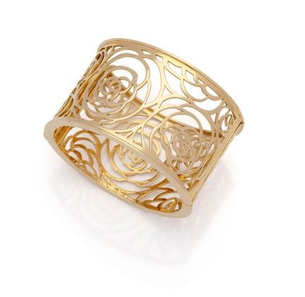 CHANEL, vers 2010
BRACELET MANCHETTE  CAMELIA repe