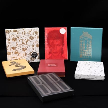 Ensemble comprenant 7 carnets MOLESKINE dans leur 