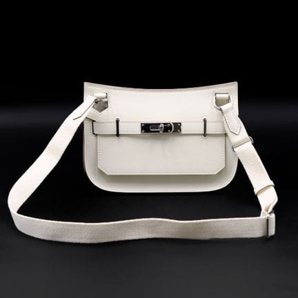 In stile HERMES, modello "Jypsière"
Borsa a tracol