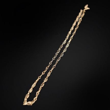 Chaîne en or jaune 14K (585°/°°) maille torsadée
P