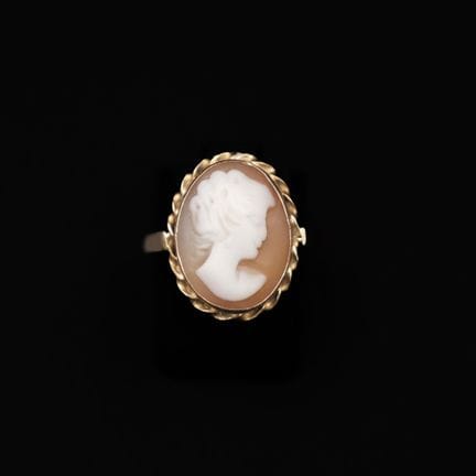 Anello con montatura in oro giallo 18 carati (750°