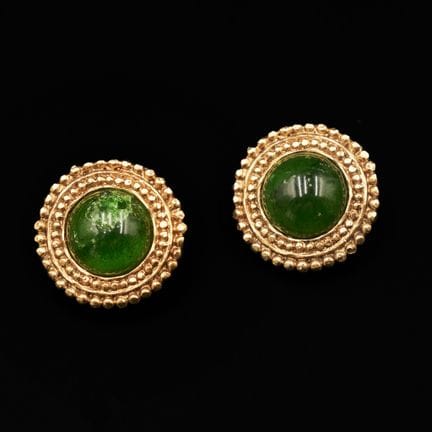 CHANEL
Coppia di orecchini a clip in metallo dorat
