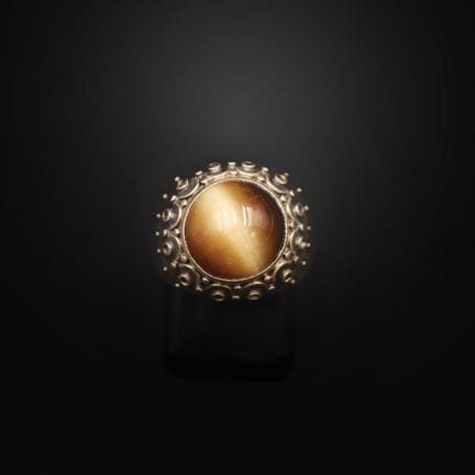 Anello in argento (925°/°°) con decorazioni in oro