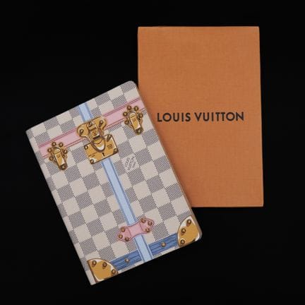 LOUIS VUITTON 
Notebook, "Clemence d'Azure MM" mod