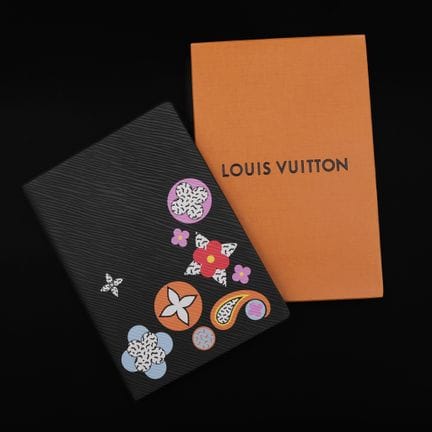 LOUIS VUITTON 
Notebook, "Flower Design Caixe Clém
