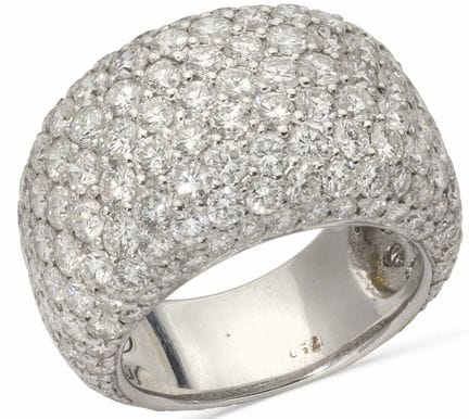 ANELLO BOMBÉ IN ORO BIANCO 18 CARATI E DIAMANTI
An