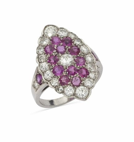 ANELLO IN ORO BIANCO 18 CARATI CON DIAMANTI E RUBI