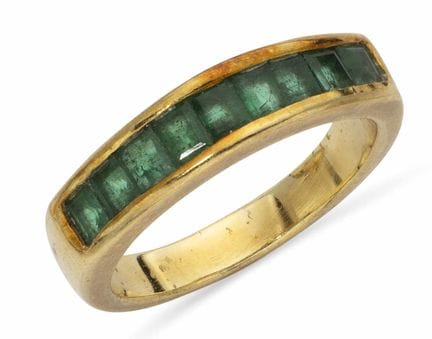 ANELLO VINTAGE IN ORO GIALLO 18 CARATI CON SMERALD