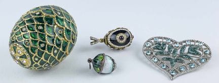 [SENZA PREZZO DI PARTENZA]
SET DI QUATTRO GIOIELLI