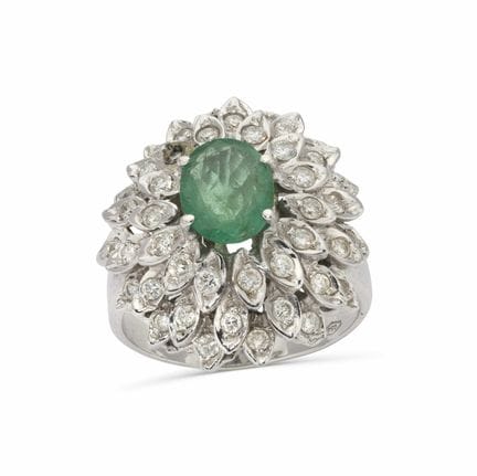 Anello “FLOWER” in oro bianco 18 carati, con smera