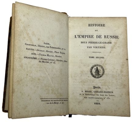 伏尔泰，弗朗索瓦·玛丽·阿鲁埃（1694-1778）
《彼得大帝统治下的俄罗斯帝国史》。第2卷。巴黎