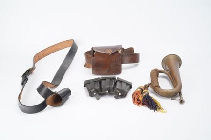 EUROPE, set consisting of 2 leather cartridge belt