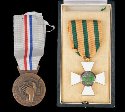 Luxembourg
Order of the Oak Crown
Knight's Cross, 