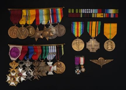 BELGIUM, extensive collection of decorations
Order