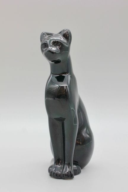 BACCARAT
Chat assis en cristal moulé et teinté noi