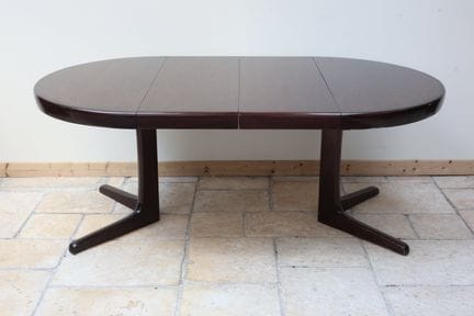 Dans le goût des éditions Baumann
Table ronde, str