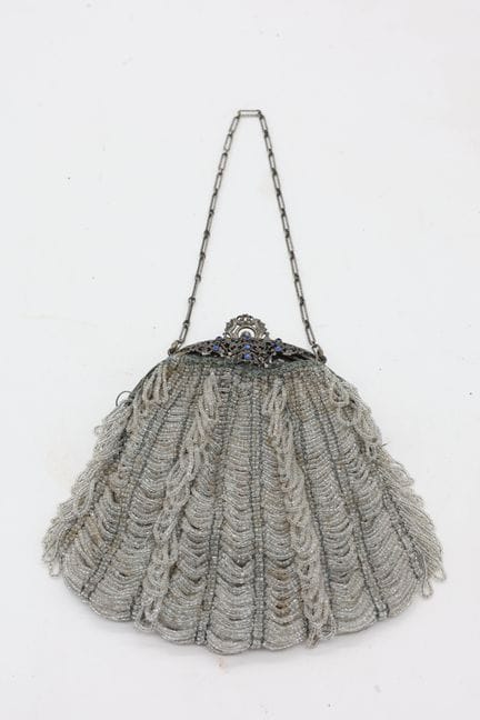 Sac du soir figurant une coquille entièrement rebr