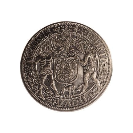 瑞士 - 施维茨 - 仿照1653年塔勒币样式的现代纪念章。
正面：双头帝国鹰，头戴王冠，头顶光环，