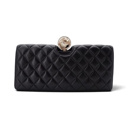 CHANEL
Pochette Chanel, modello "Around the World"