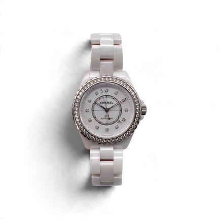 CHANEL
J12 watch, model H7189, with a self-winding