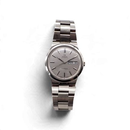 OMEGA
Geneve model watch with a mechanical self-wi