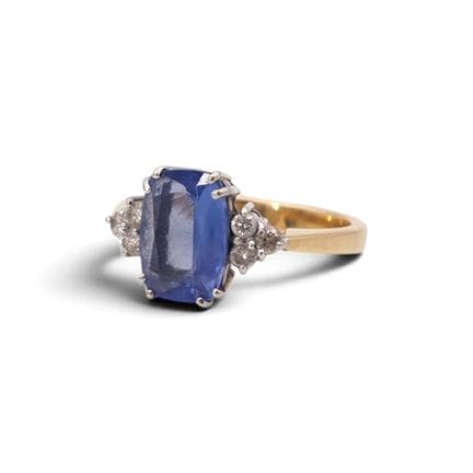 Bague en or jaune 18K, 750/1000, sertie d'une tanz