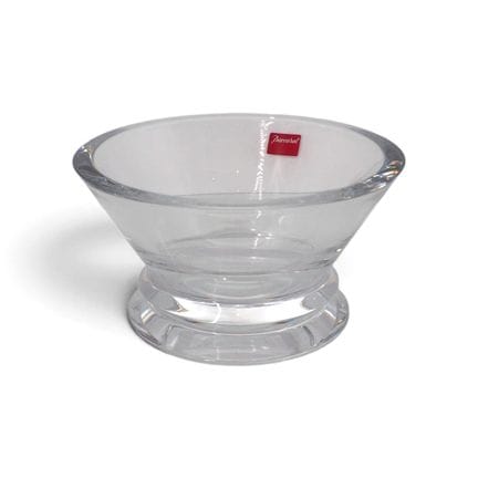 BACCARAT
Coupelle en cristal incolore, signée Bacc