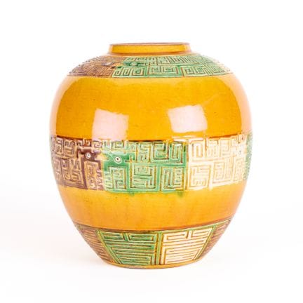 Jarre ou vase en faïence émaillée « sancai » de la