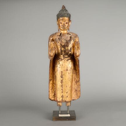Geschnitzte und vergoldete Holzfigur aus der Ayutt