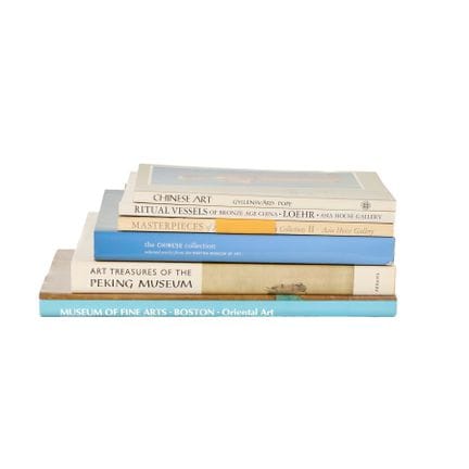 Ensemble de six ouvrages de référence sur l’art as