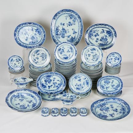 Service de table partiel en porcelaine chinoise bl
