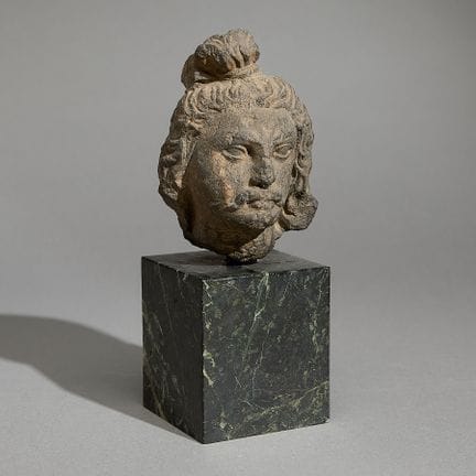 Buste antique du Gandhara, sculpté dans du schiste