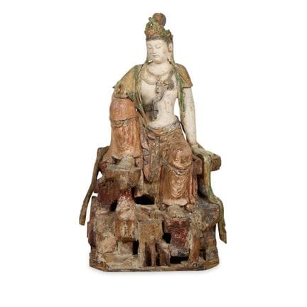 Grande statue chinoise en bois sculpté et polychro
