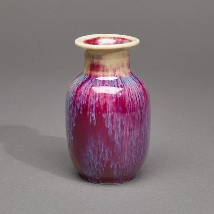 Vase en porcelaine chinoise de forme « bangchuipin