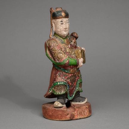 Statue chinoise en bois sculpté et polychrome repr