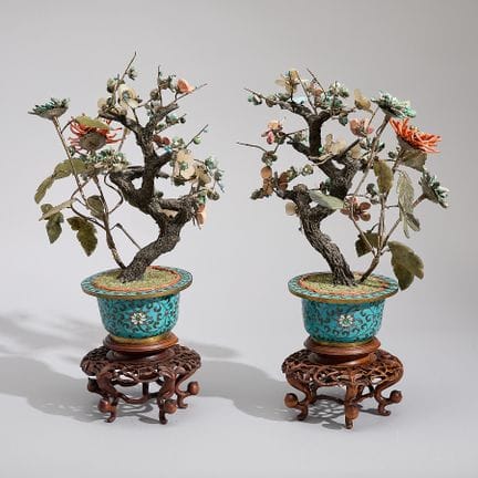 Paire de modèles décoratifs chinois représentant d