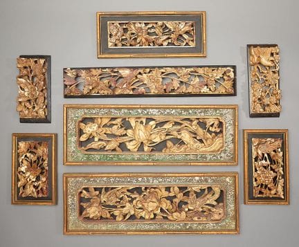Ensemble de huit panneaux décoratifs chinois en bo