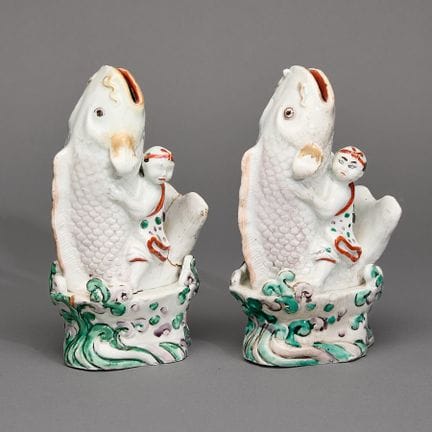 Paire de figurines japonaises en porcelaine destin
