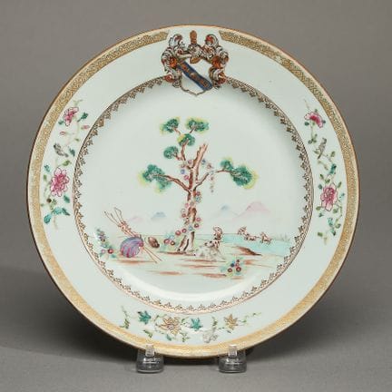 Assiette chinoise en porcelaine armoriée destinée 