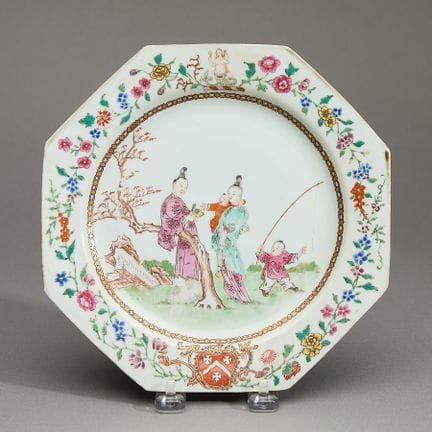 Assiette octogonale en porcelaine chinoise d'expor