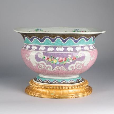 Rare cuvette ovale en porcelaine « Pronk » destiné