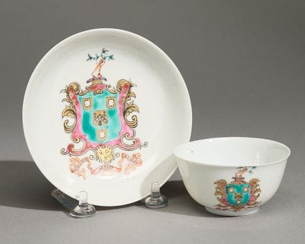 Bol à thé et soucoupe en porcelaine chinoise à arm