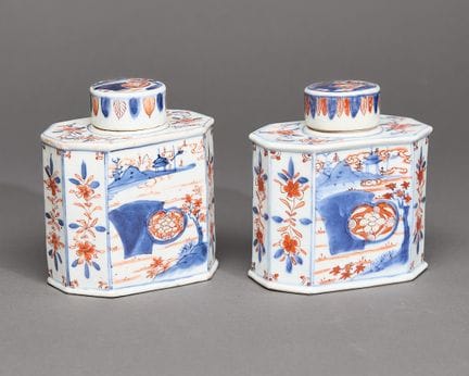 Paire de boîtes à thé en porcelaine Imari destinée