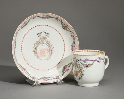 Tasse et soucoupe de mariage en porcelaine chinois